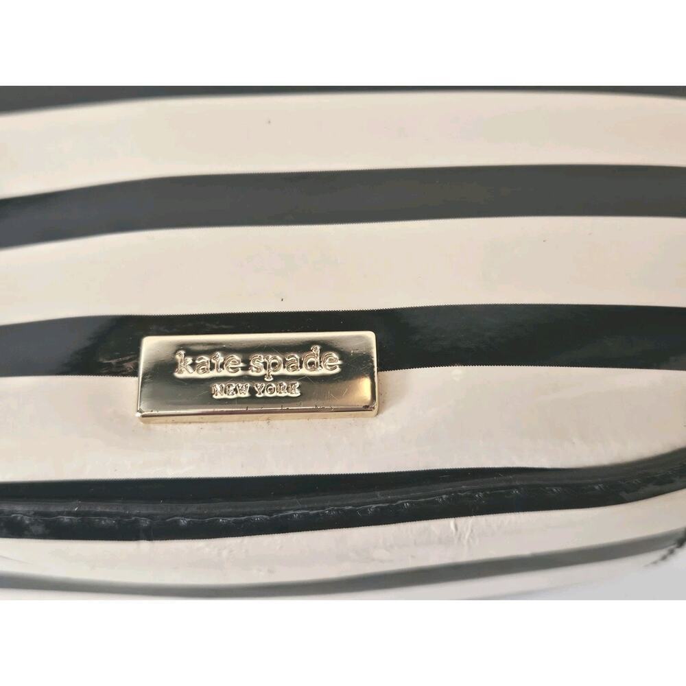 Kate Spade Chelsea Park Black Cream Striped Patent Leather Mini Crossbody 7x5x3 - Picture 9 of 13